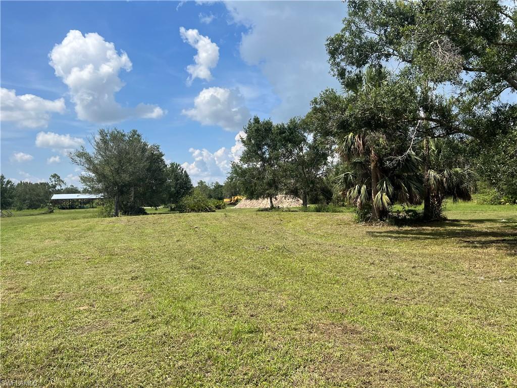 NORTH FORT MYERS - Land