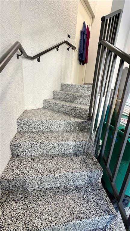 MONTEROSSO - Residential