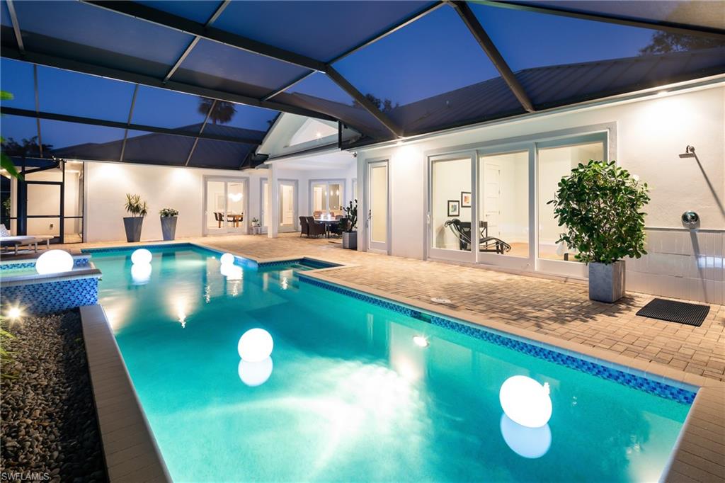 PELICAN BAY WOODS - Residential