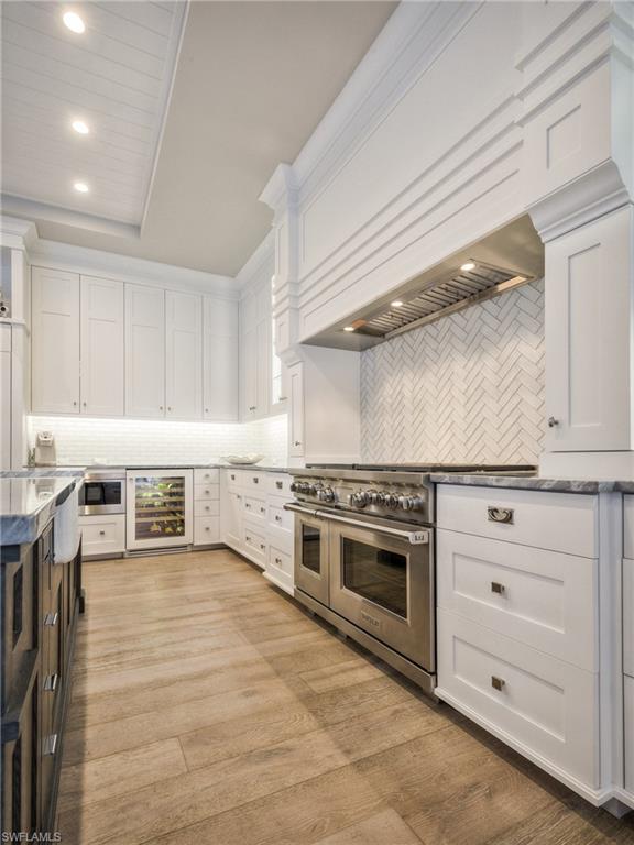 OLDE NAPLES - Residential