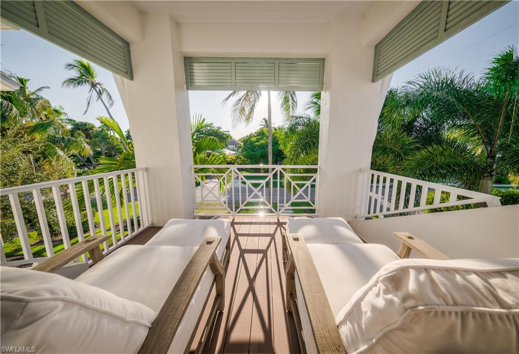 OLDE NAPLES - Residential