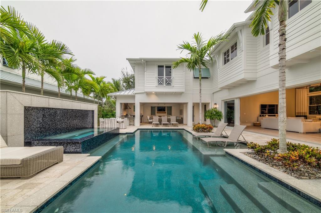 OLDE NAPLES - Residential