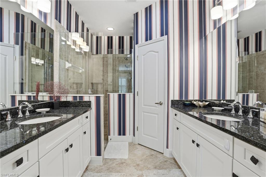 VILLA PALMERAS - Residential