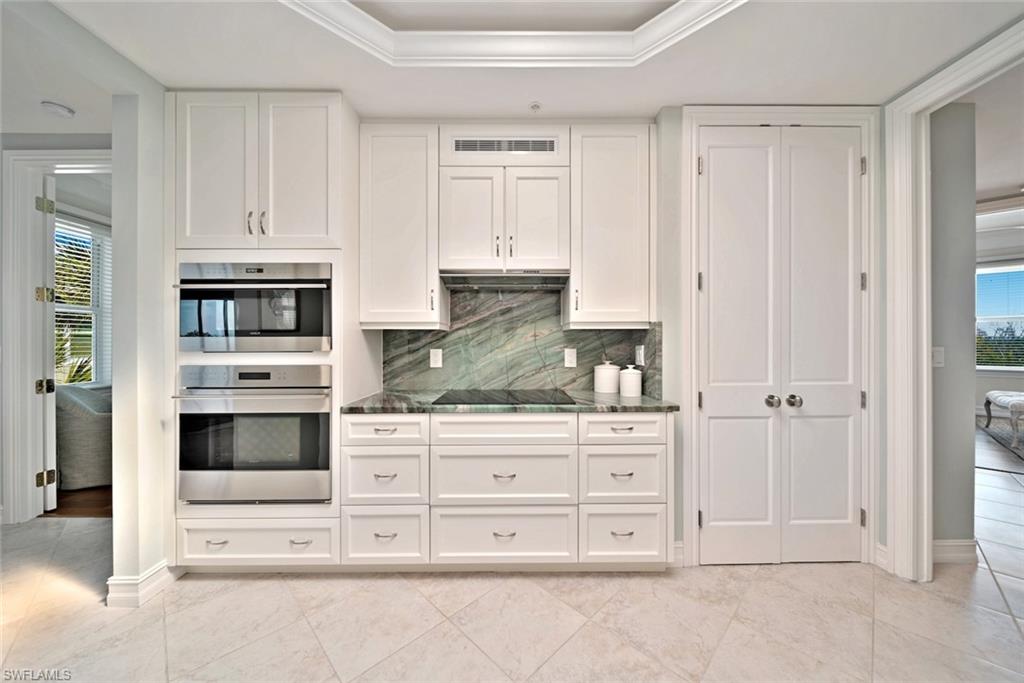 HERON AT THE SANCTUARY II - Residential