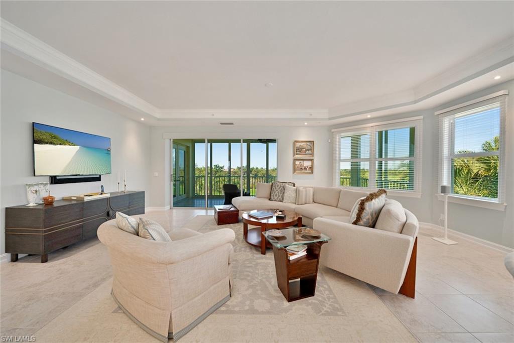 HERON AT THE SANCTUARY II - Residential