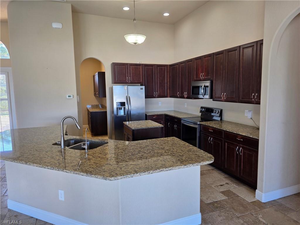 BELLA VISTA AT KISMET LAKES - Residential