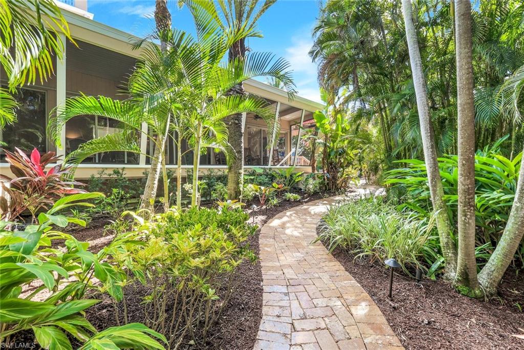 OLDE NAPLES - Residential