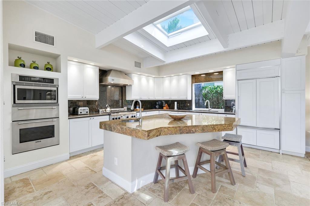 OLDE NAPLES - Residential