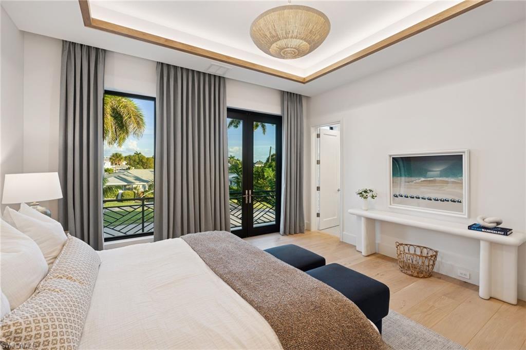 AQUALANE SHORES - Residential