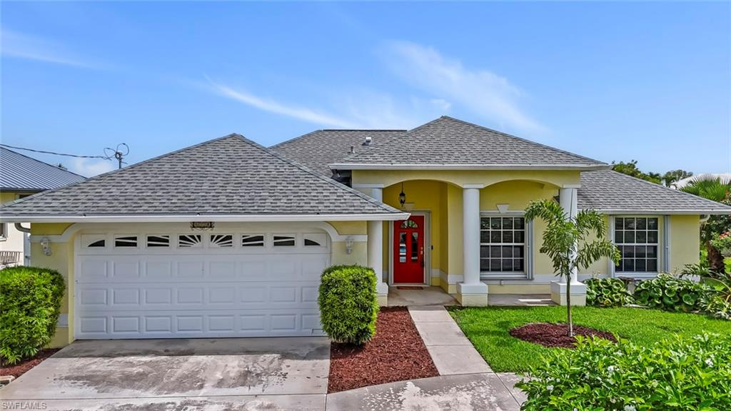 608 SW 43rd TER