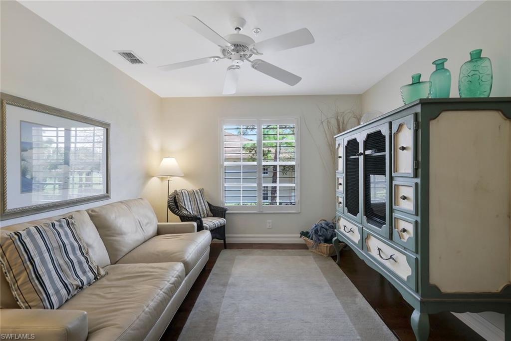 SAWGRASS POINT - Residential