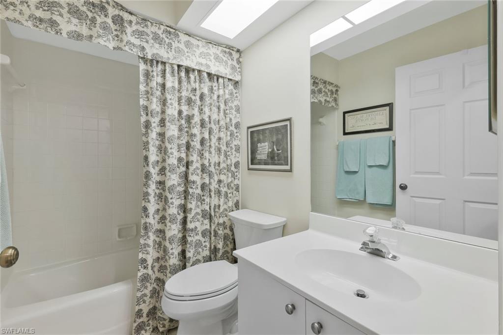 SAWGRASS POINT - Residential