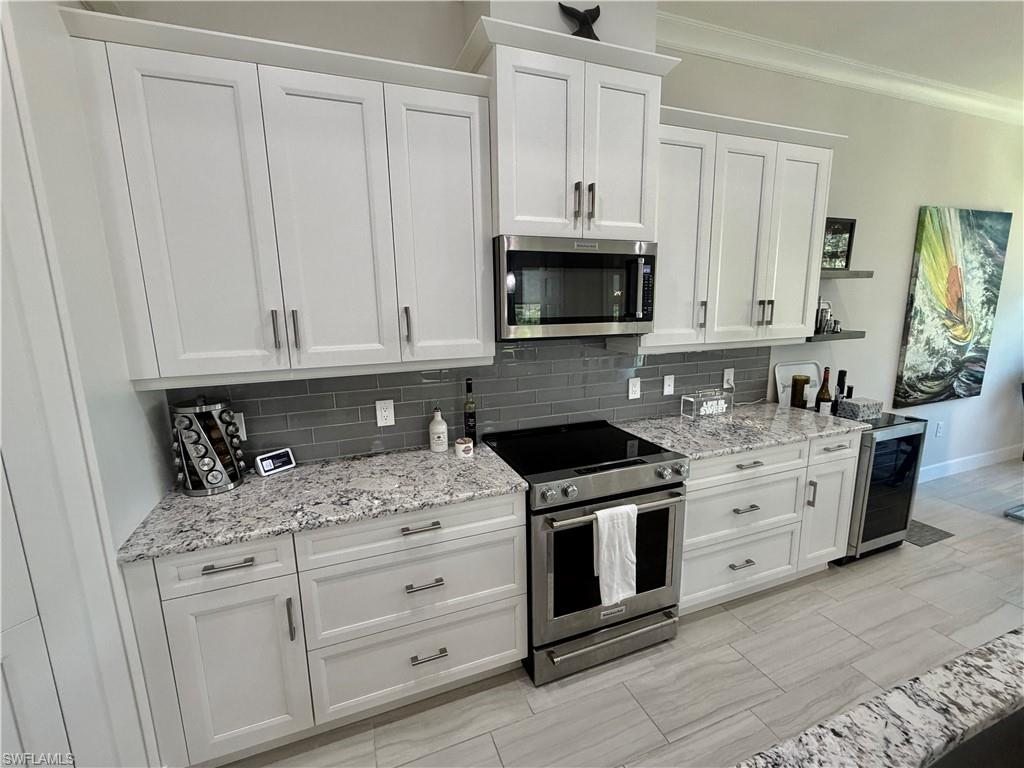 ISLES OF COLLIER PRESERVE - Residential