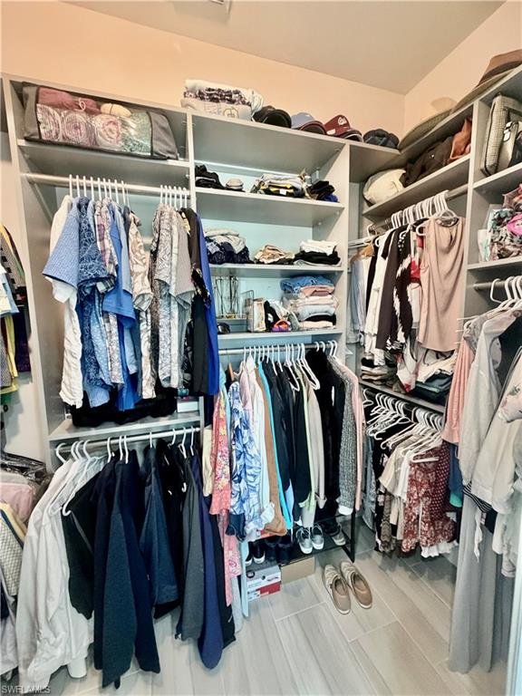 ISLES OF COLLIER PRESERVE - Residential