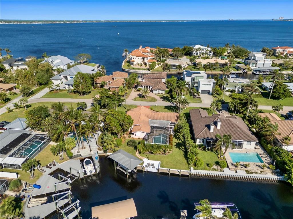 MCGREGOR ISLES - Residential