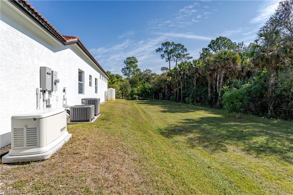 GOLDEN GATE ESTATES - Residential