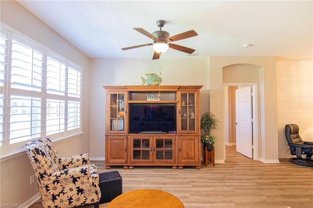 SANDOVAL - Residential