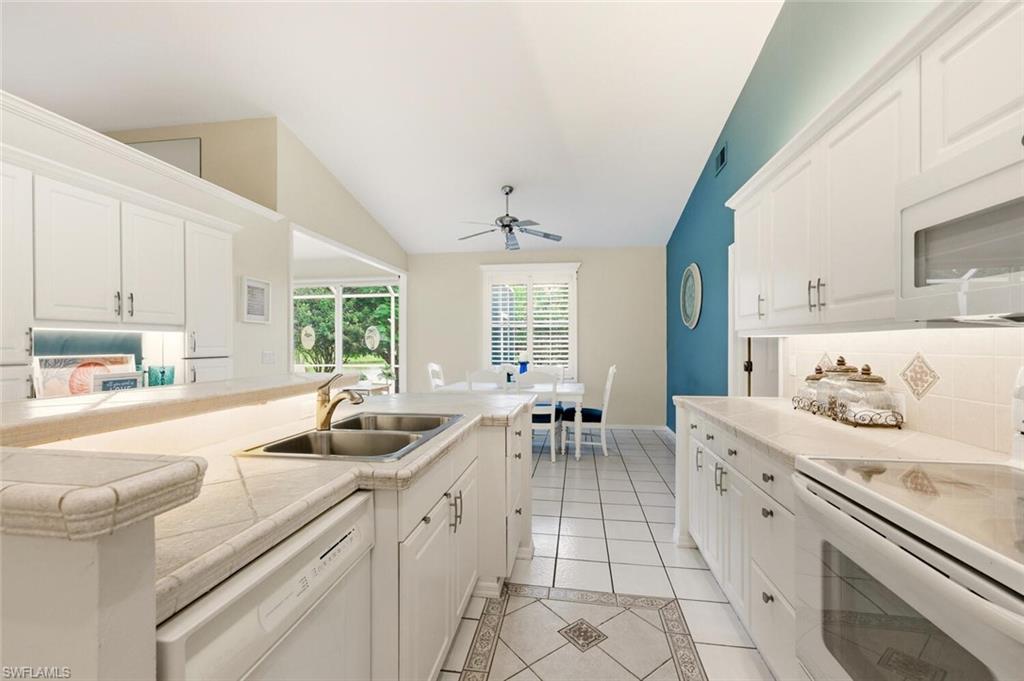 RIVIERA GOLF ESTATES - Residential