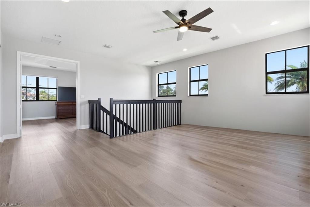 MAPLE RIDGE - Residential