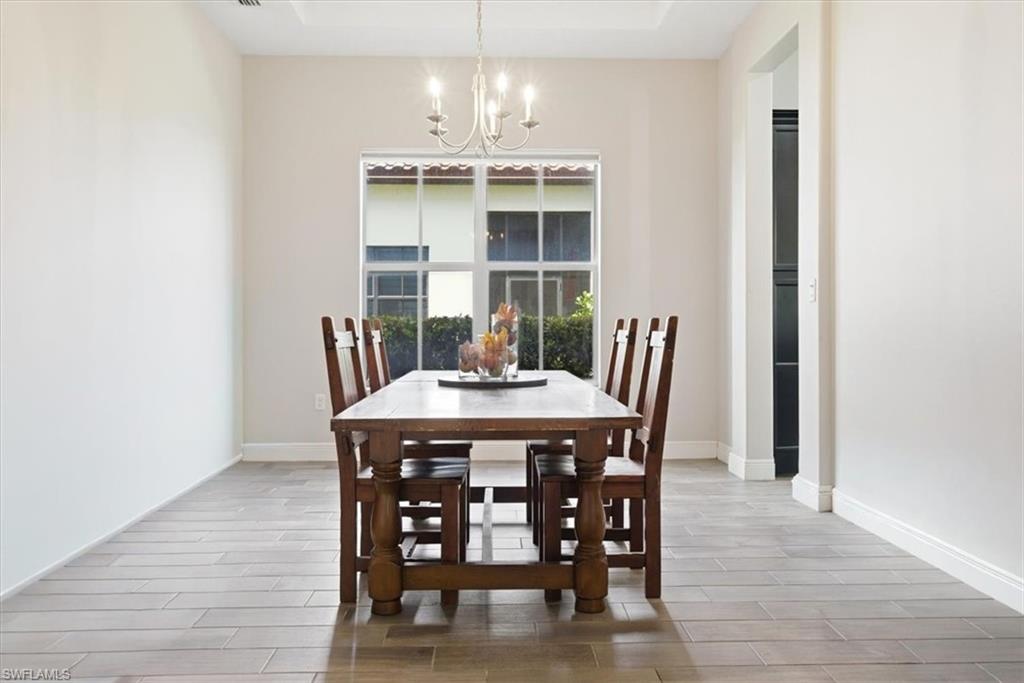 MAPLE RIDGE - Residential