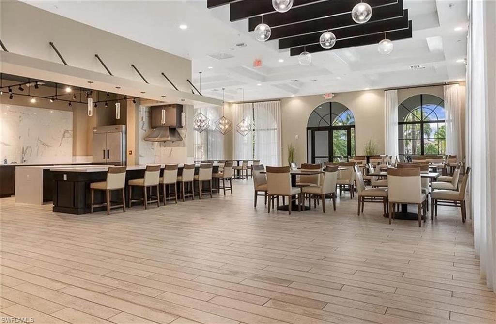 MAPLE RIDGE - Residential