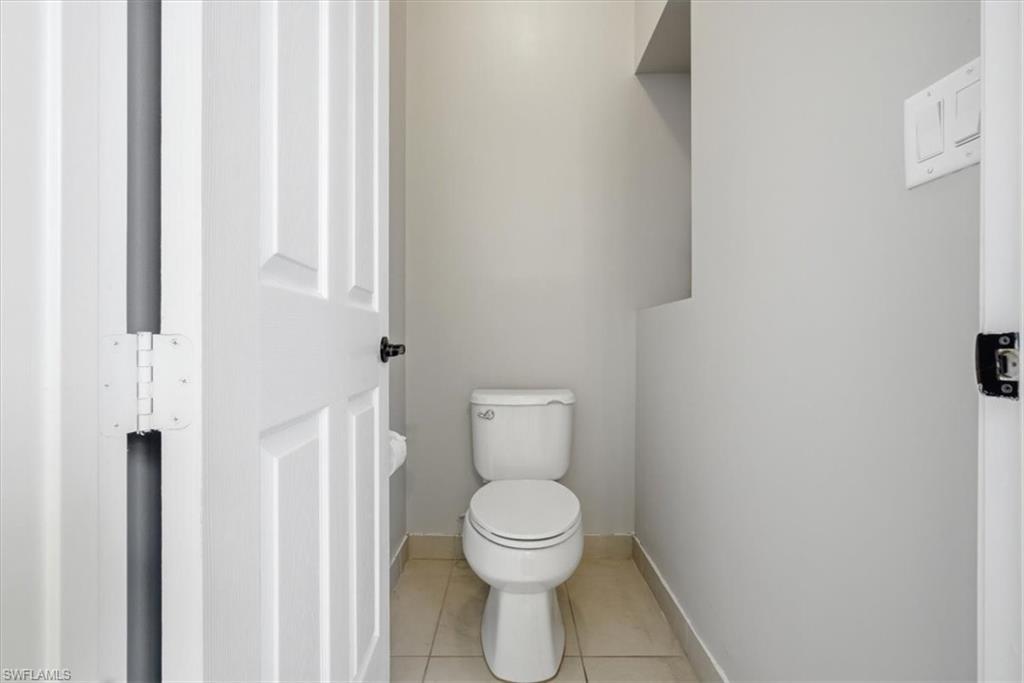 MAPLE RIDGE - Residential