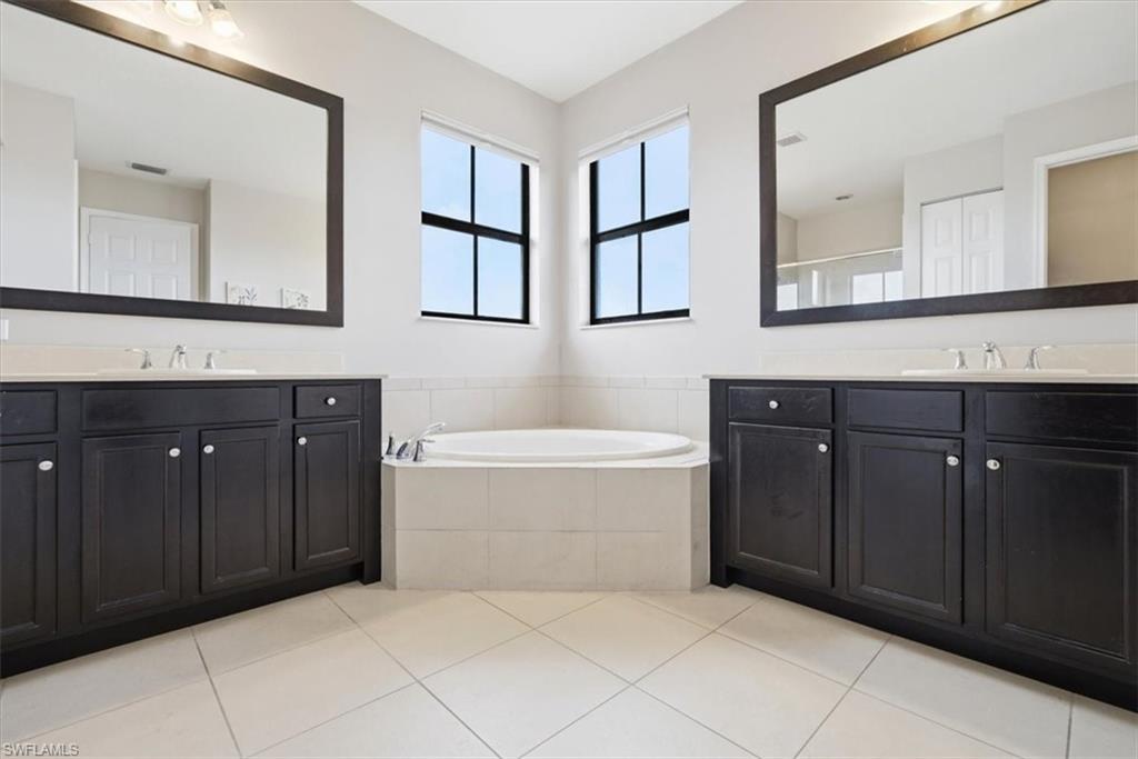 MAPLE RIDGE - Residential