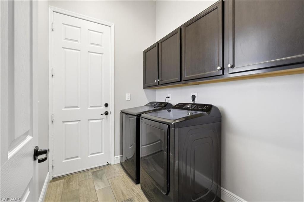 MAPLE RIDGE - Residential