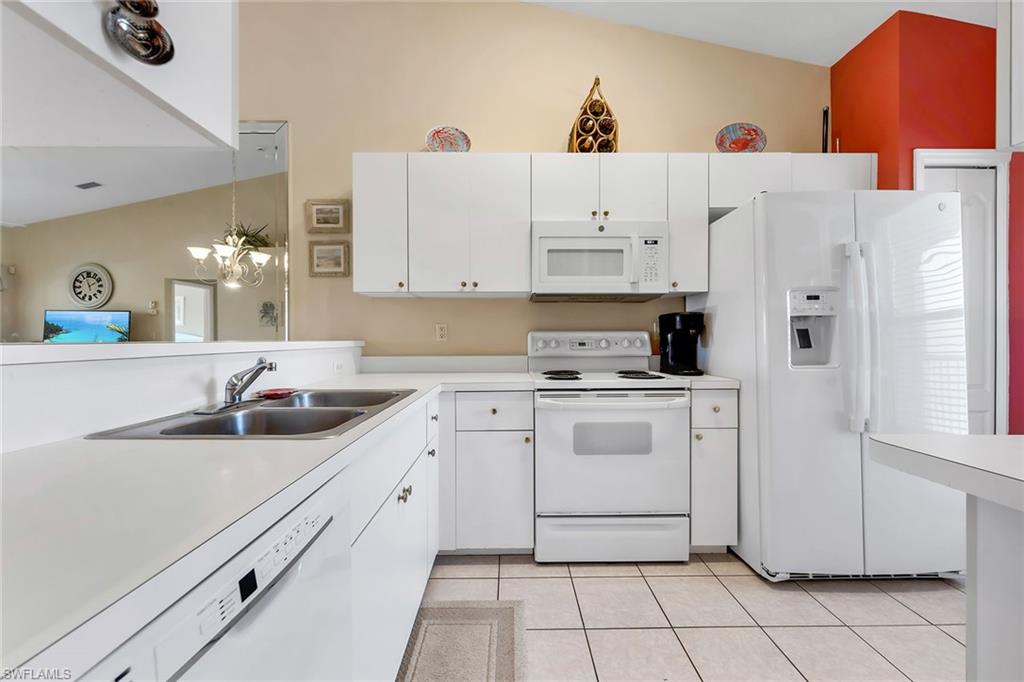 FAIRWAYS - Residential