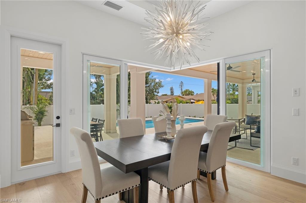 NAPLES PARK - Residential