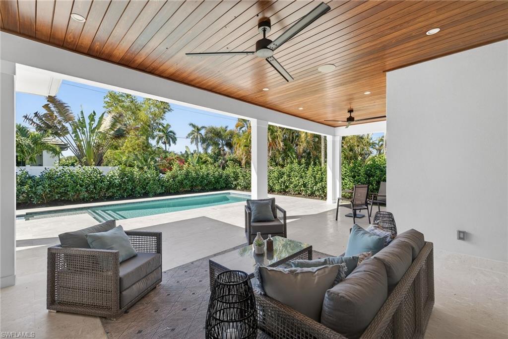 NAPLES PARK - Residential