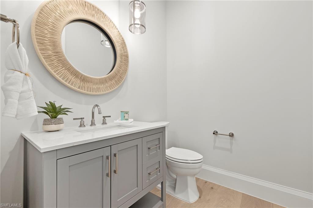 NAPLES PARK - Residential