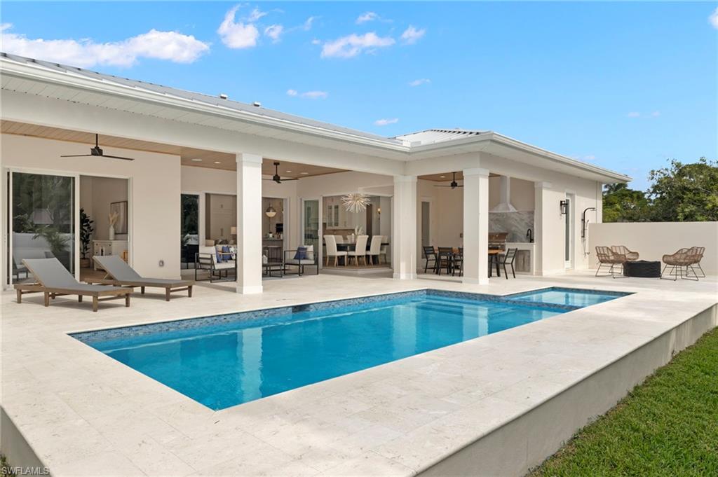 NAPLES PARK - Residential