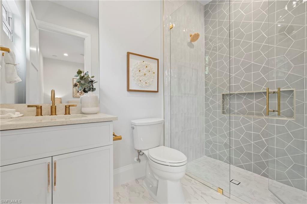 NAPLES PARK - Residential