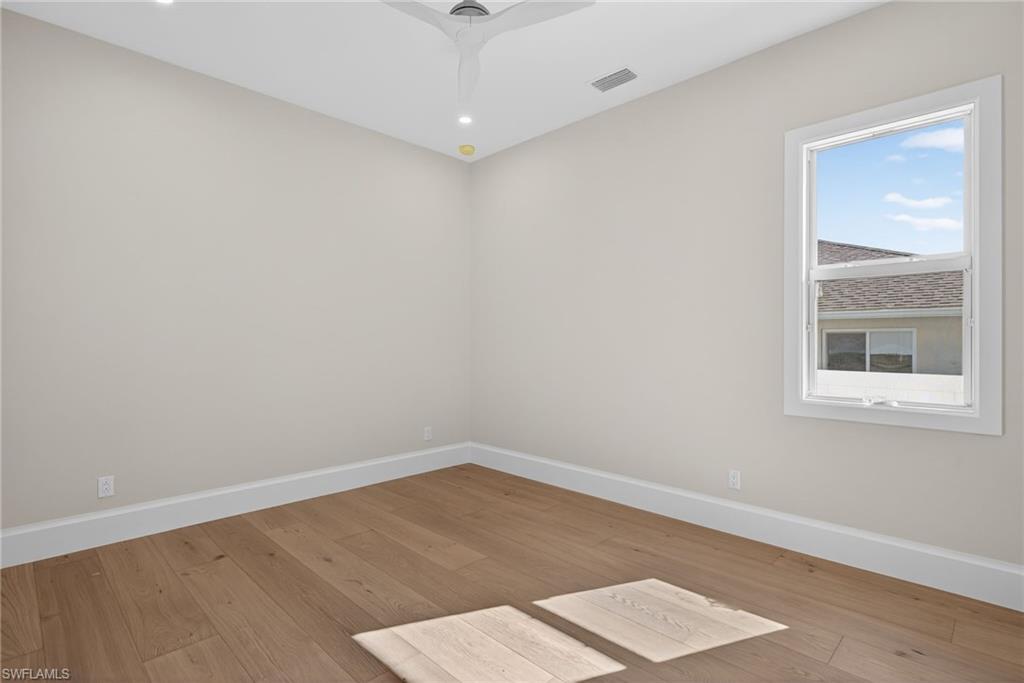 NAPLES PARK - Residential