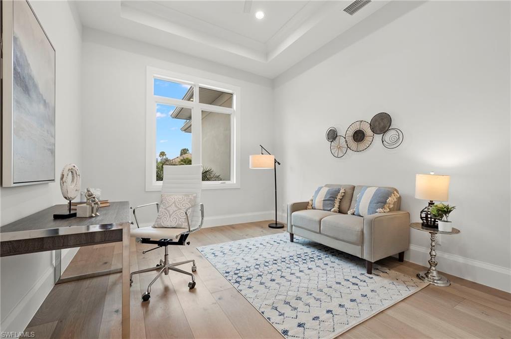 NAPLES PARK - Residential