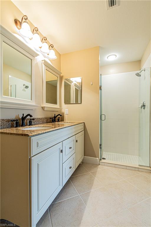 BRITANNIA IV - Residential