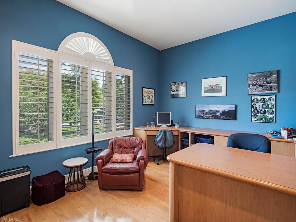 AQUALANE SHORES - Residential