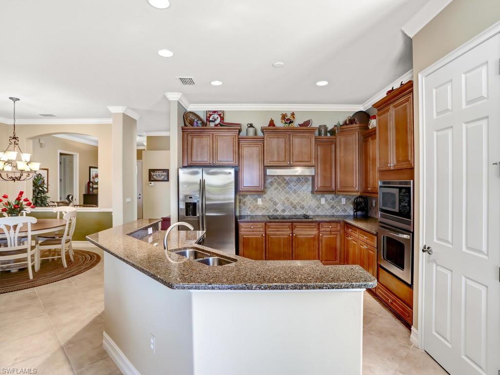 HERITAGE BAY - Residential