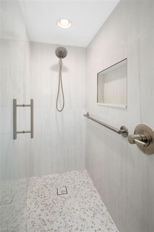 ST LAURENT - Residential Lease