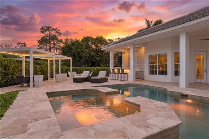 2274 Hawksridge DR NAPLES FL 34105
