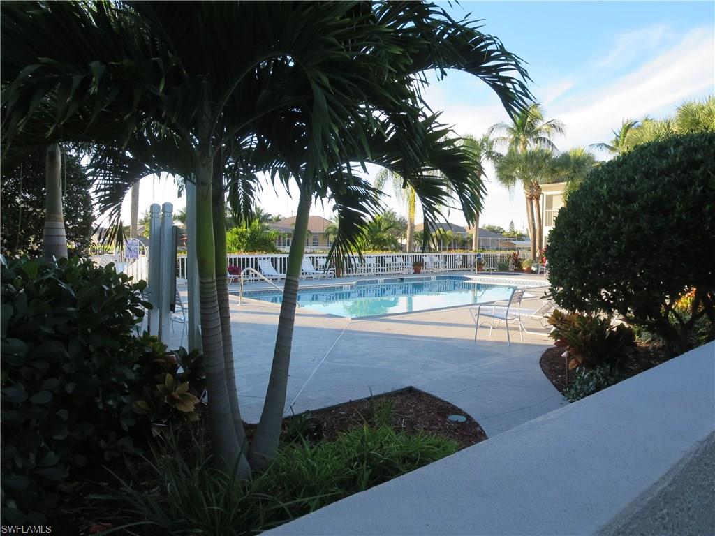 MOORINGS OF CAPE CORAL CONDO PHASE 1 - Residential