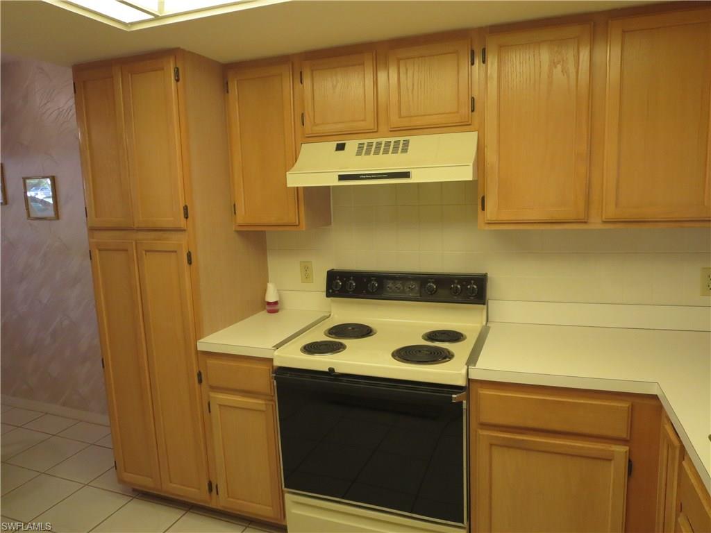 MOORINGS OF CAPE CORAL CONDO PHASE 1 - Residential