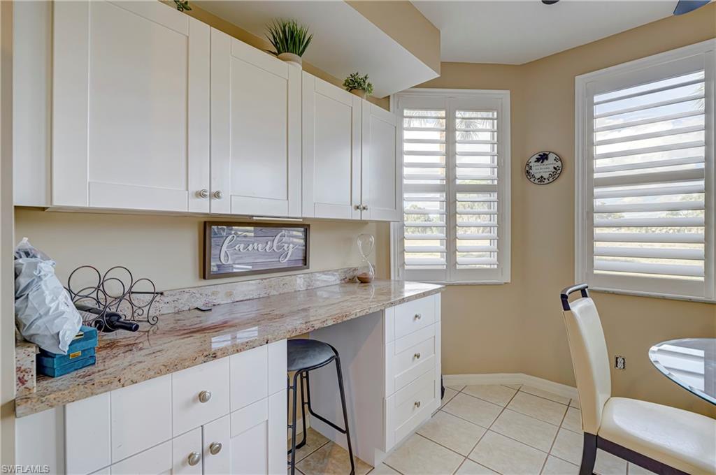 FAIRWAY VILLAS - Residential