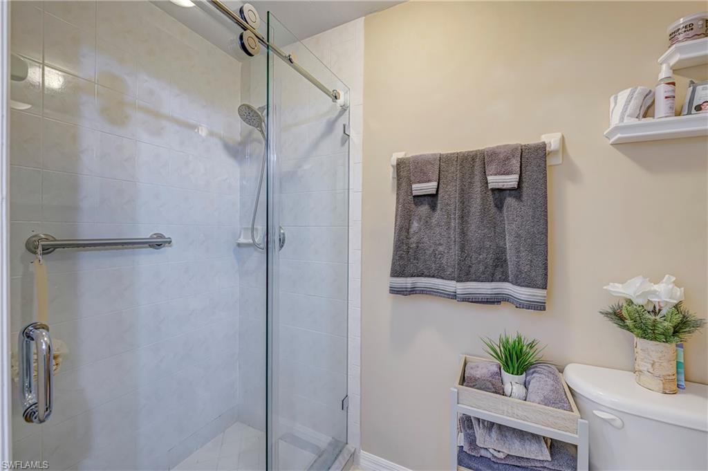 FAIRWAY VILLAS - Residential