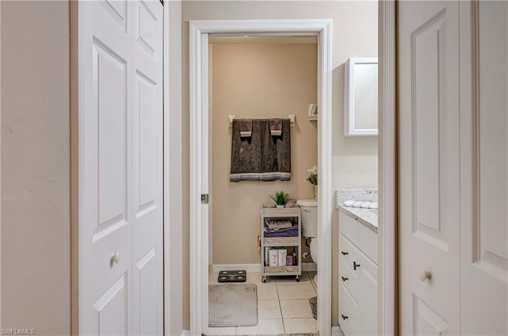 FAIRWAY VILLAS - Residential