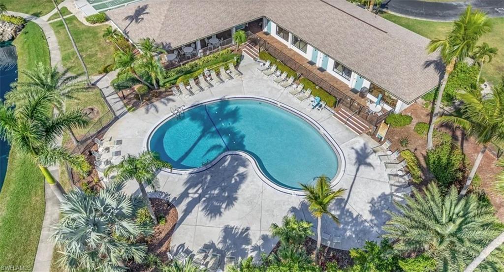 SCHOONER BAY - Residential