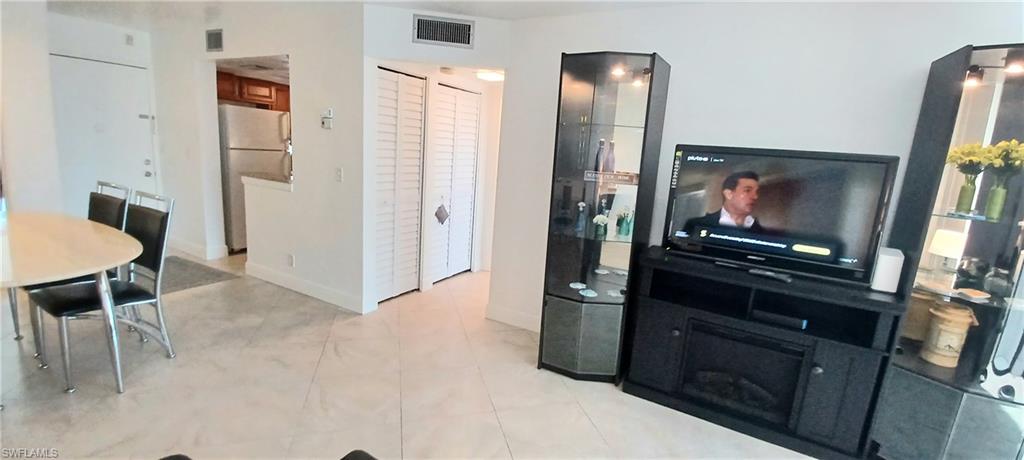 SCHOONER BAY - Residential