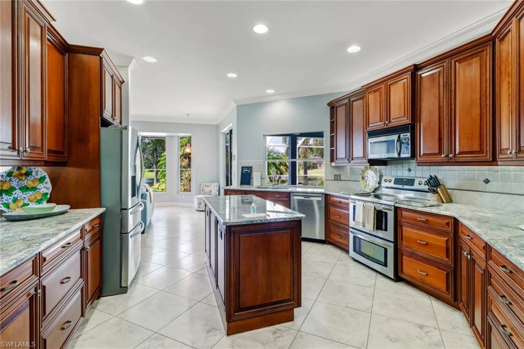 THE ENCLAVE - Residential Lease