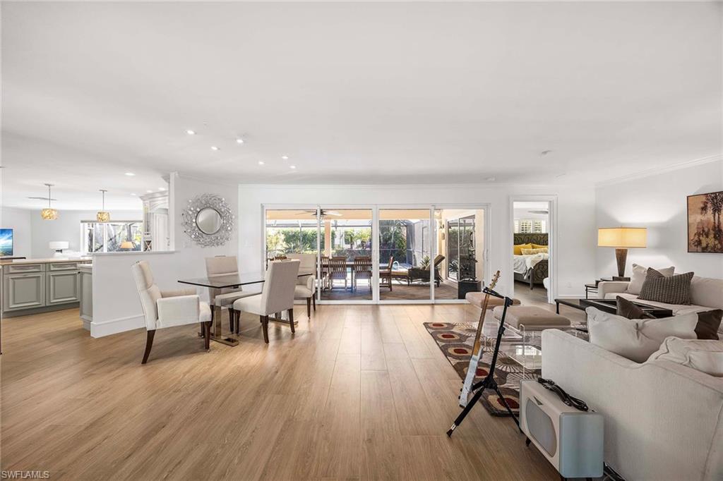 PARK SHORE - Residential